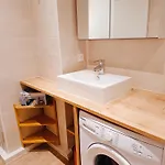 Deux Pieces Climatise Avec Splendide Vue Coeur Du Vieil Apartment *