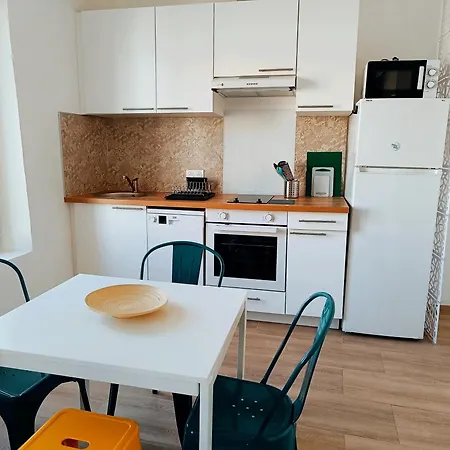Apartment Deux Pieces Renove Climatise Coeur Du Vieil *